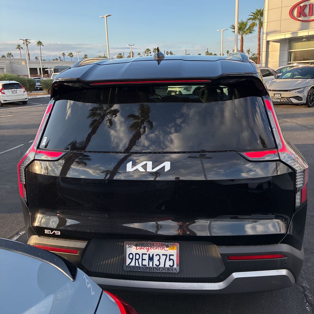 2024 Kia EV9 Wind
