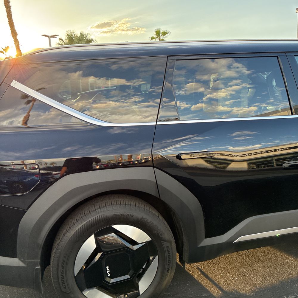 2024 Kia EV9 Wind