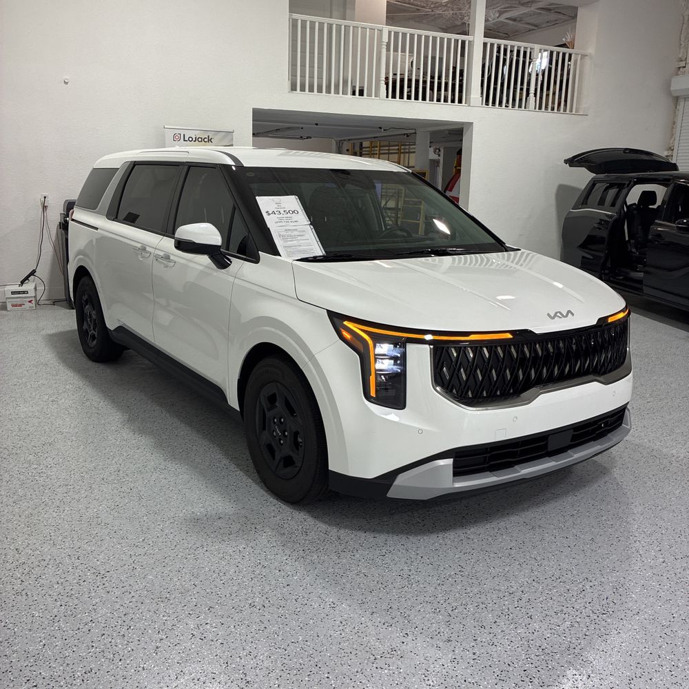 2025 Kia Carnival LXS