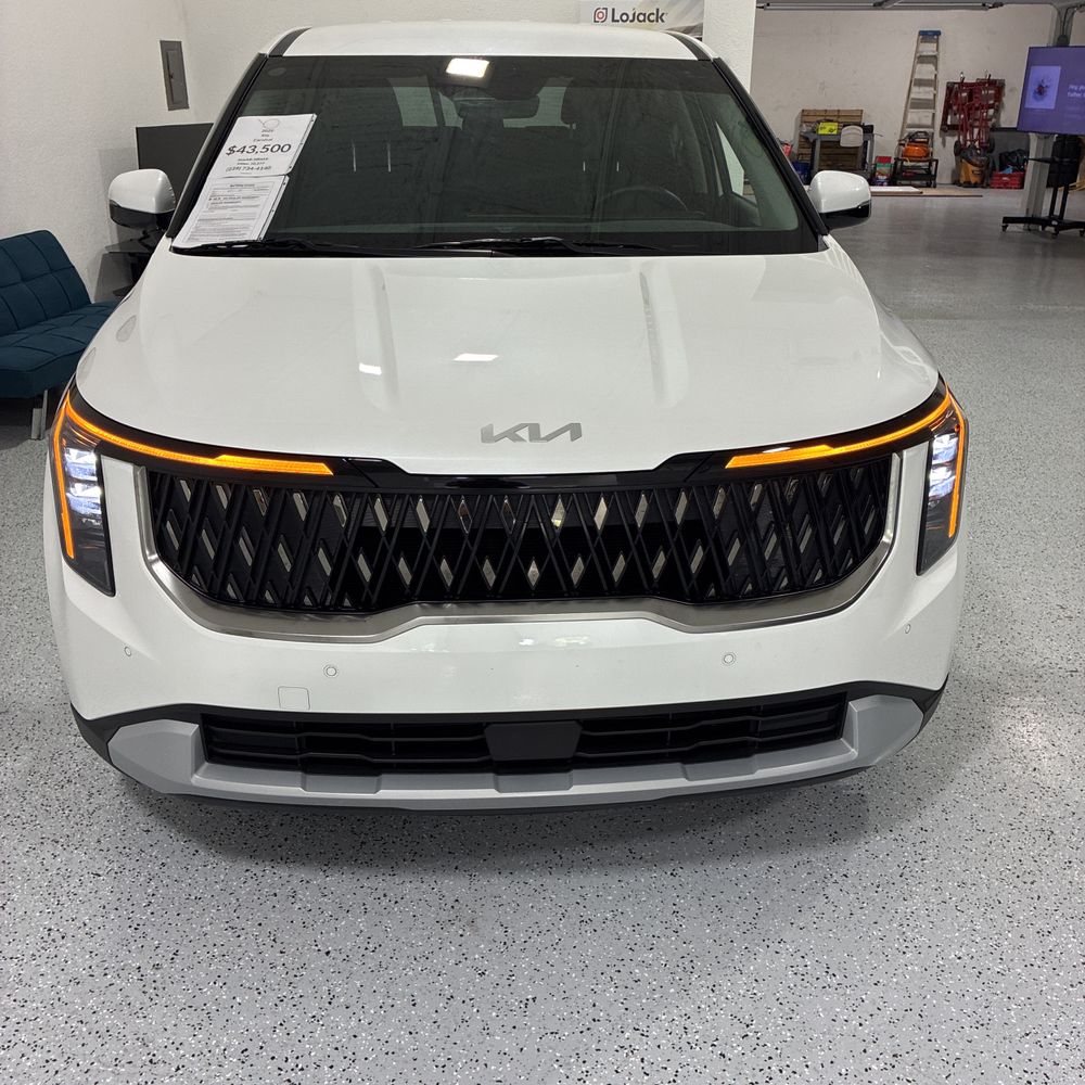 2025 Kia Carnival LXS