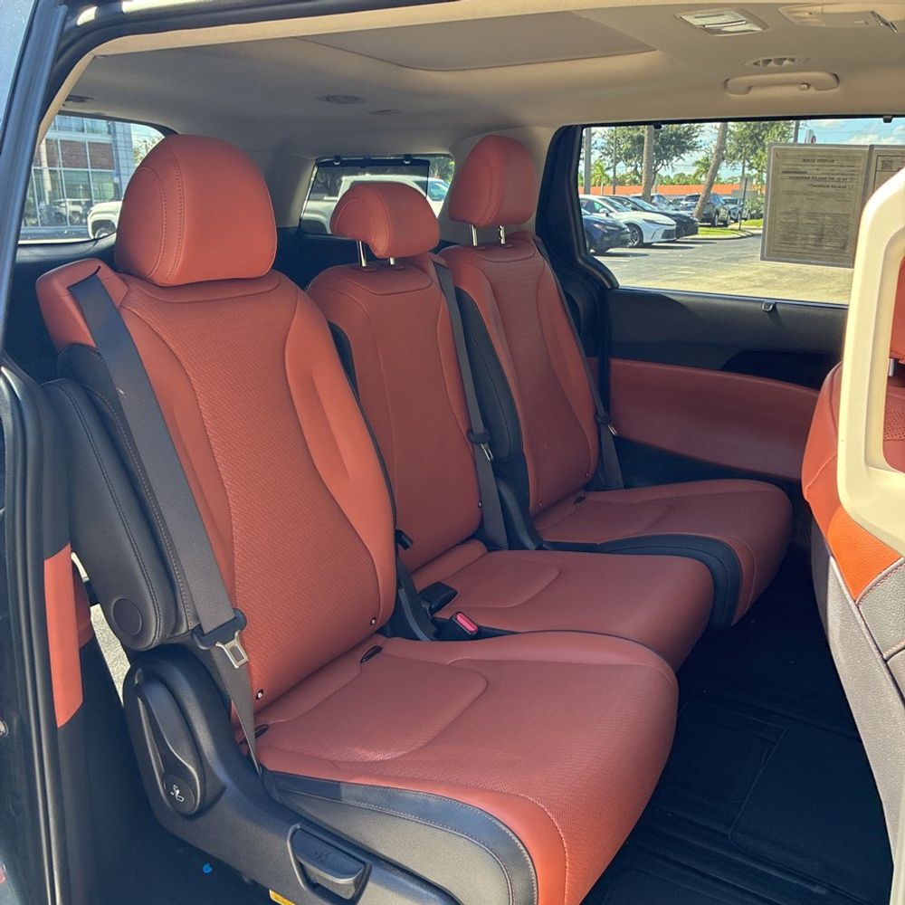 2024 Kia Carnival SX Prestige