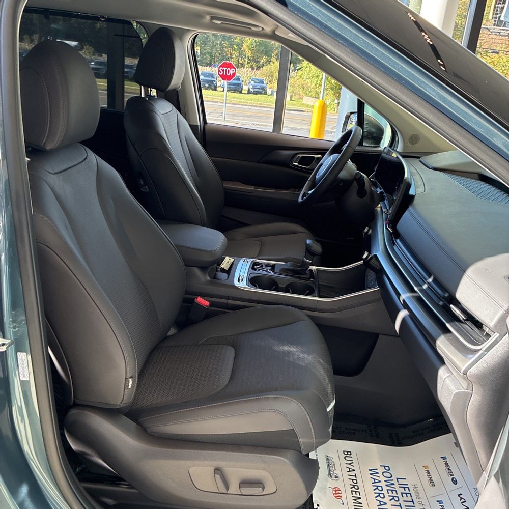 2025 Kia Carnival SX Prestige