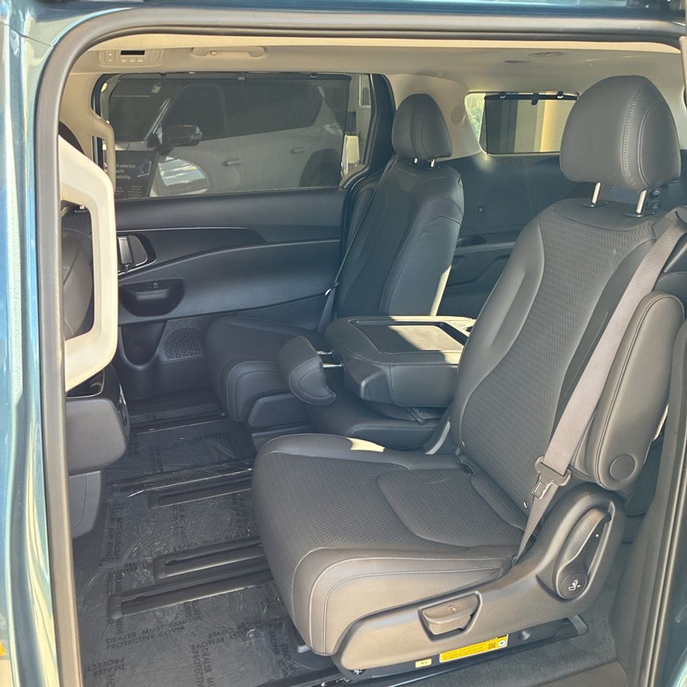 2025 Kia Carnival SX Prestige