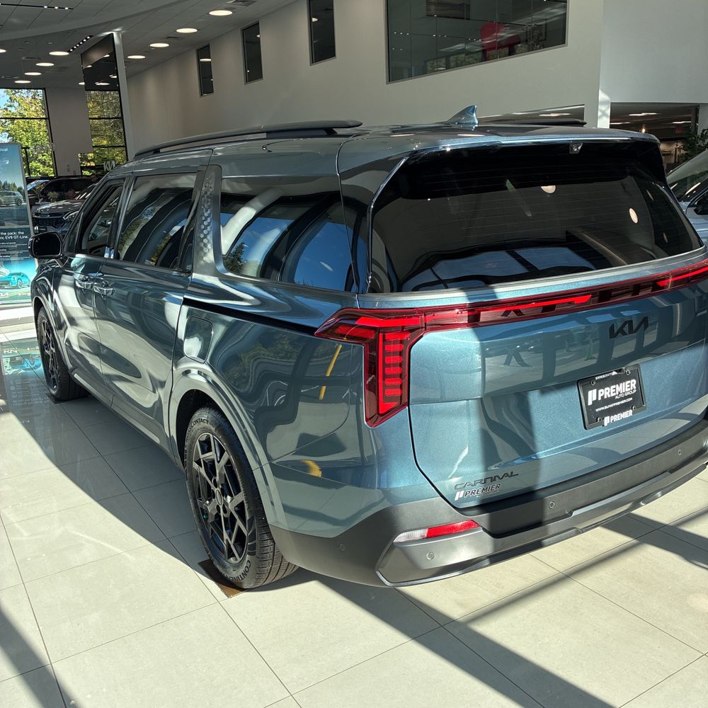 2025 Kia Carnival SX Prestige