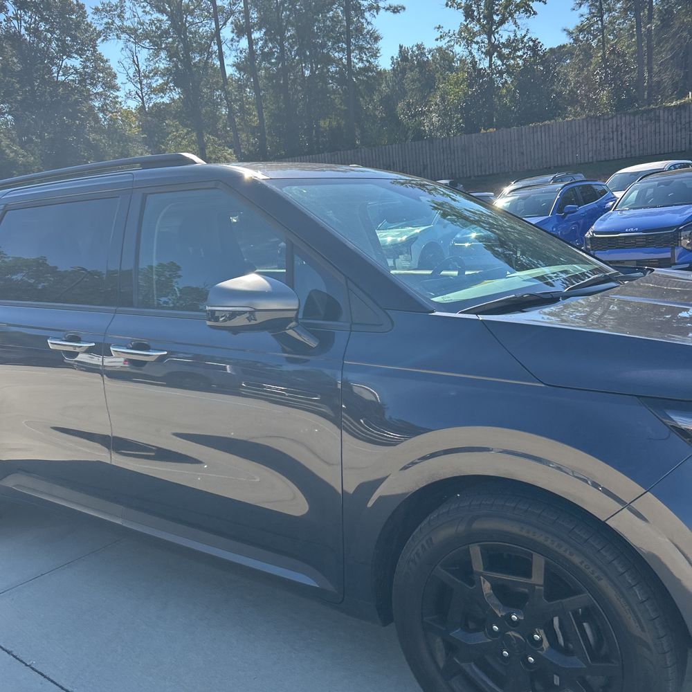 2025 Kia Carnival SX