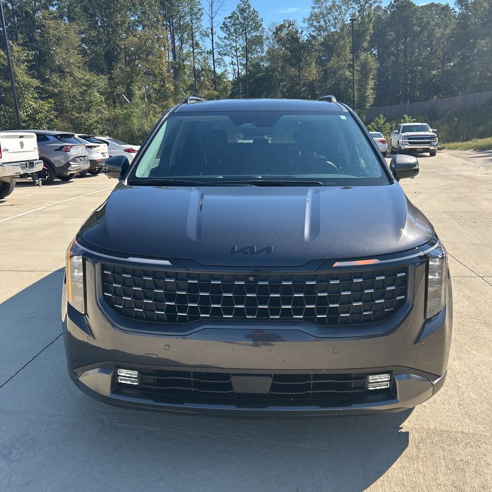 2025 Kia Carnival SX