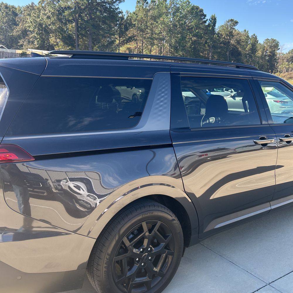 2025 Kia Carnival SX