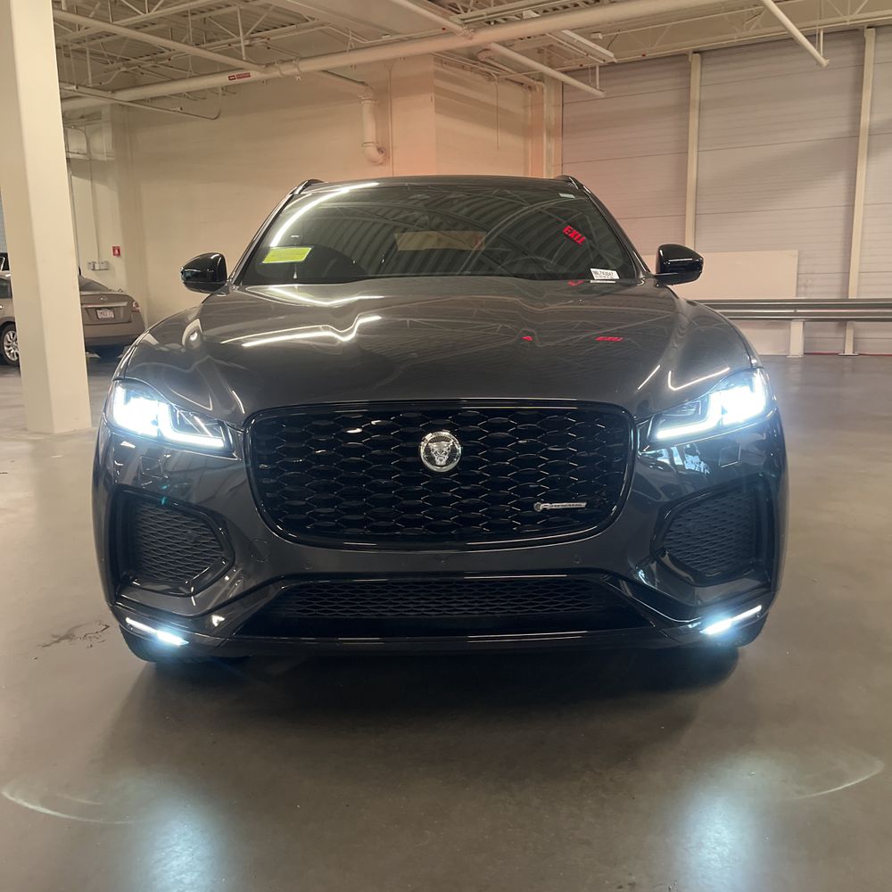 2025 Jaguar F-Pace P250 R-Dynamic S