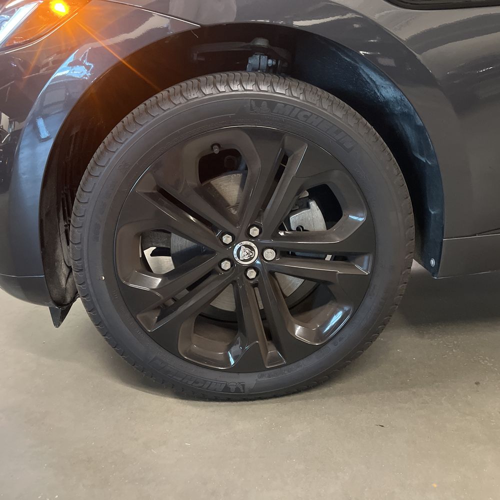 2025 Jaguar F-Pace P250 R-Dynamic S