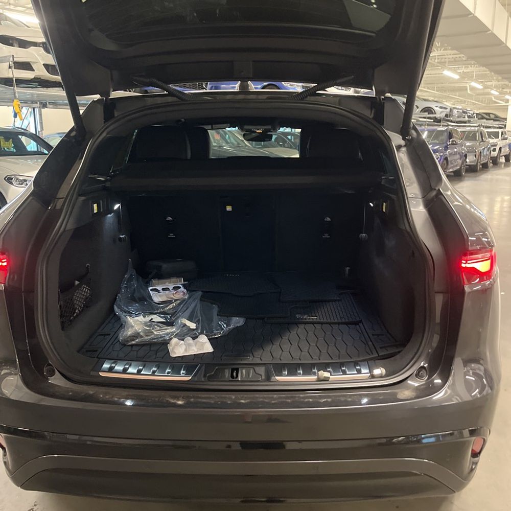 2025 Jaguar F-Pace P250 R-Dynamic S