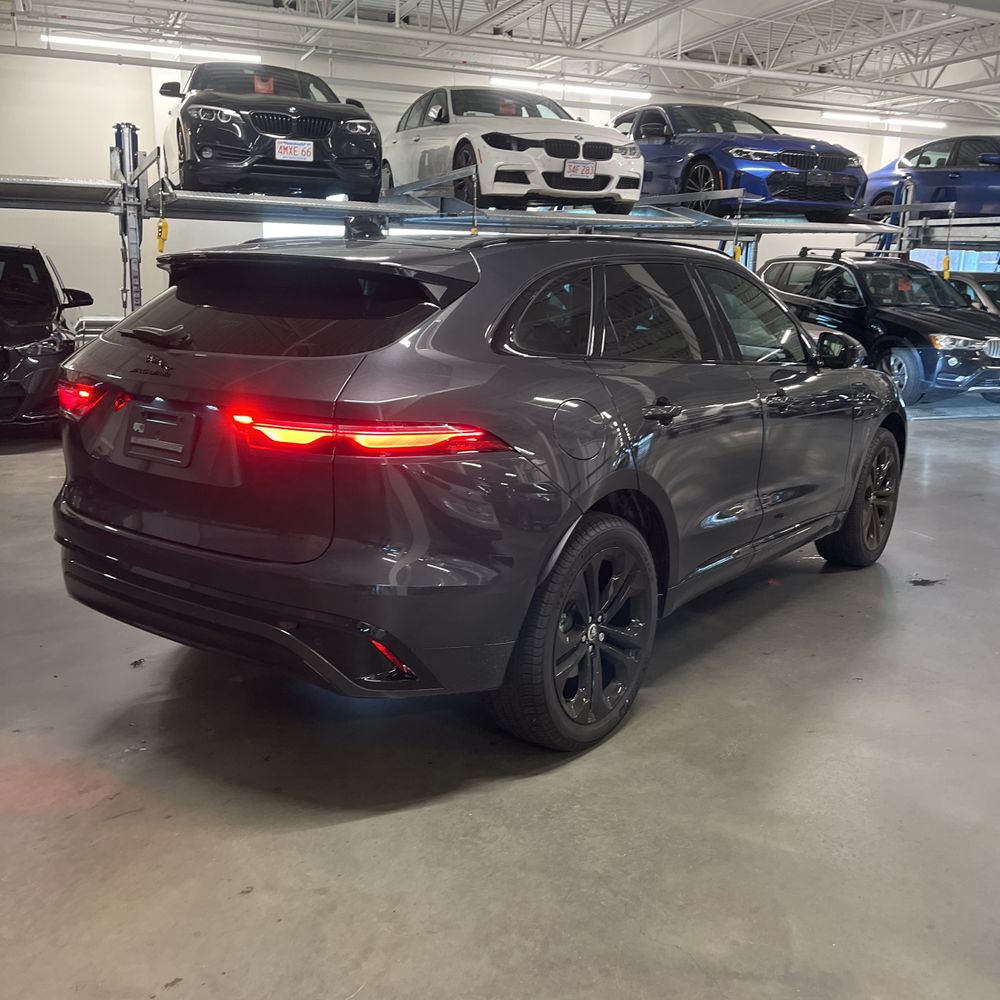 2025 Jaguar F-Pace P250 R-Dynamic S