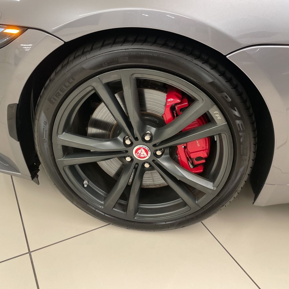 2022 Jaguar F-Type R