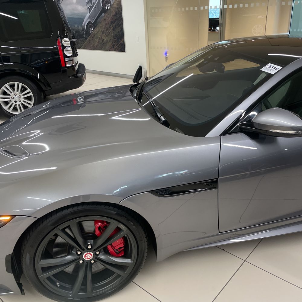 2022 Jaguar F-Type R