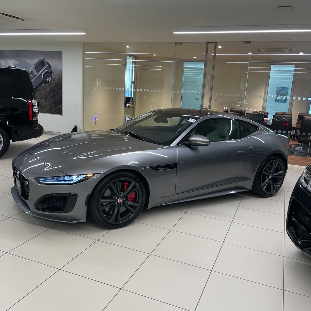 2022 Jaguar F-Type R