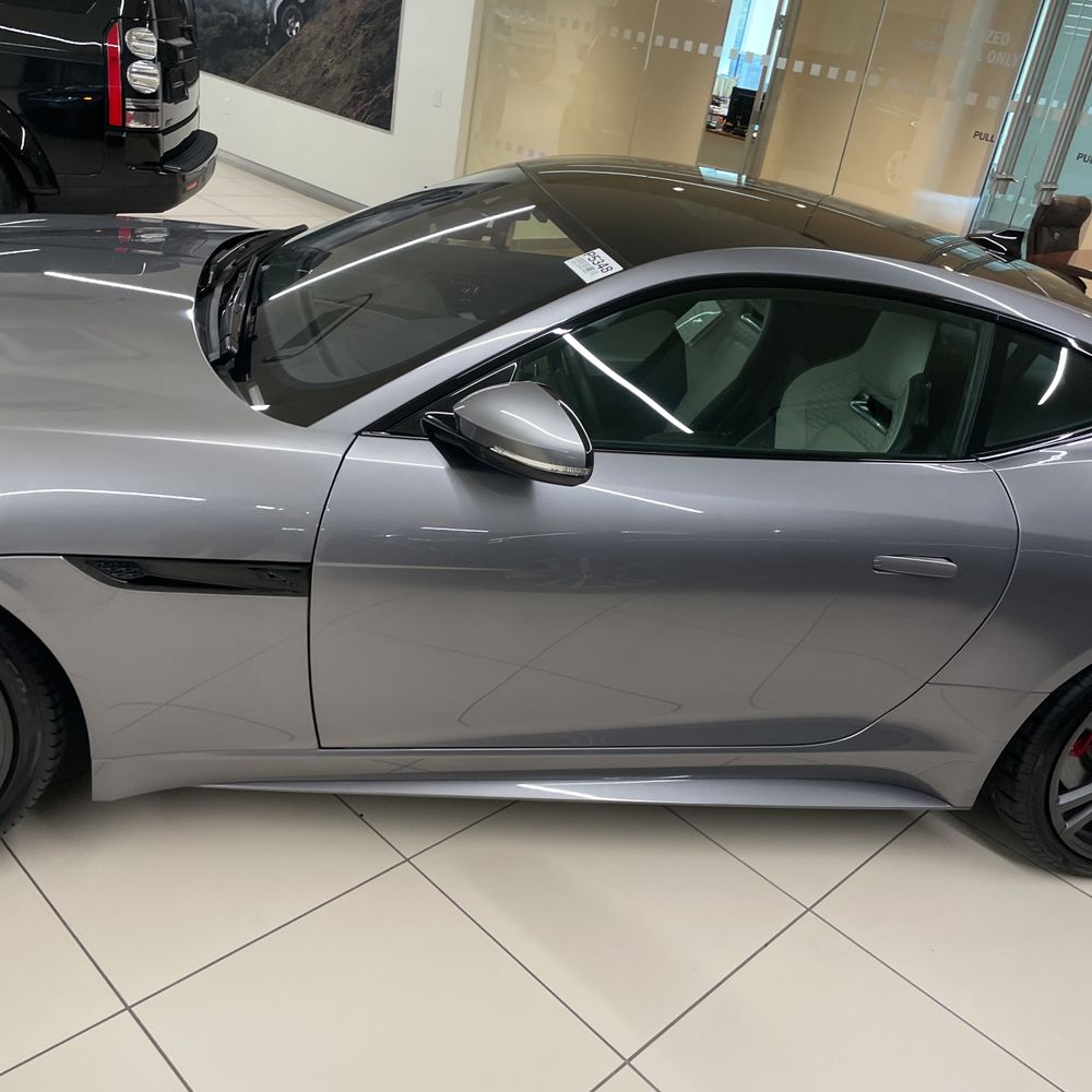 2022 Jaguar F-Type R