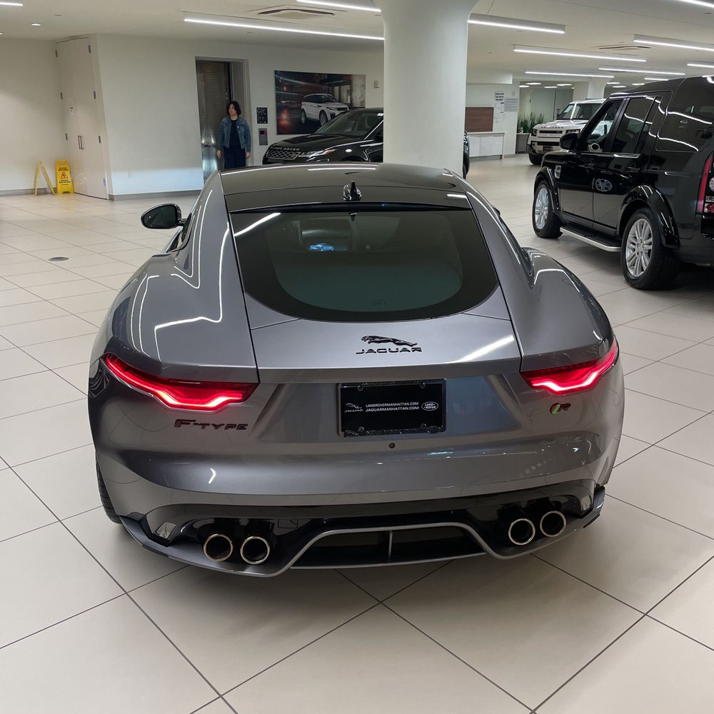 2022 Jaguar F-Type R