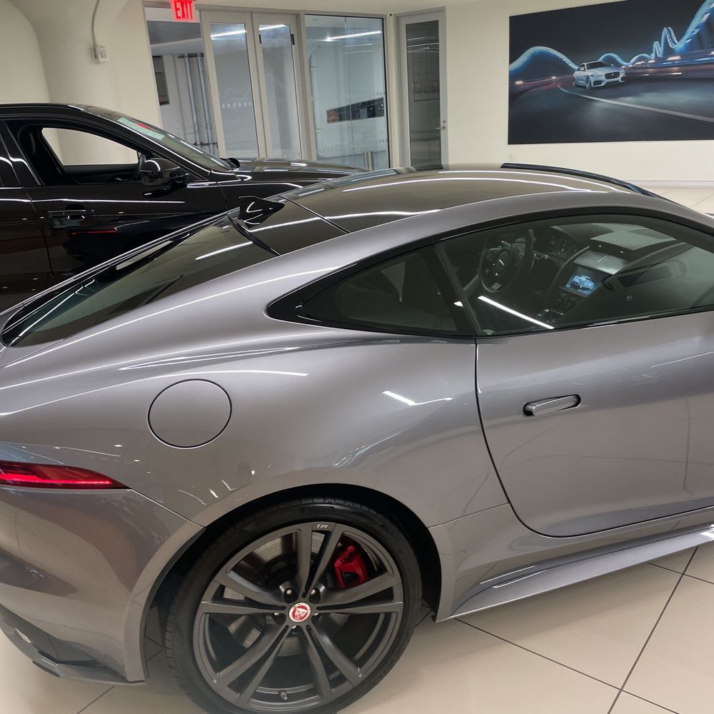 2022 Jaguar F-Type R