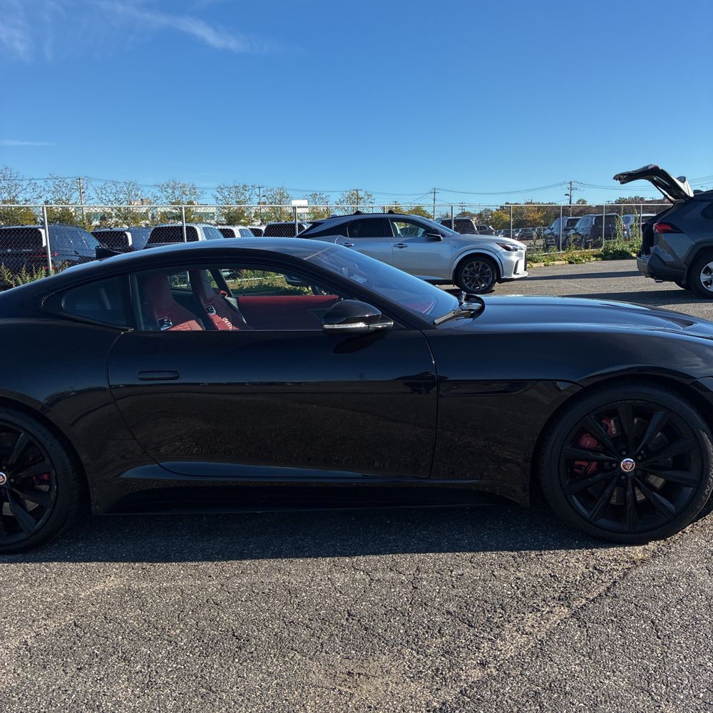 2021 Jaguar F-Type R