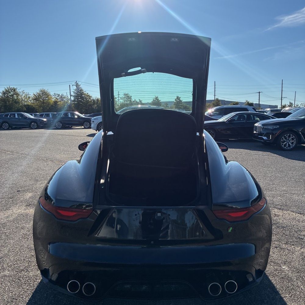 2021 Jaguar F-Type R