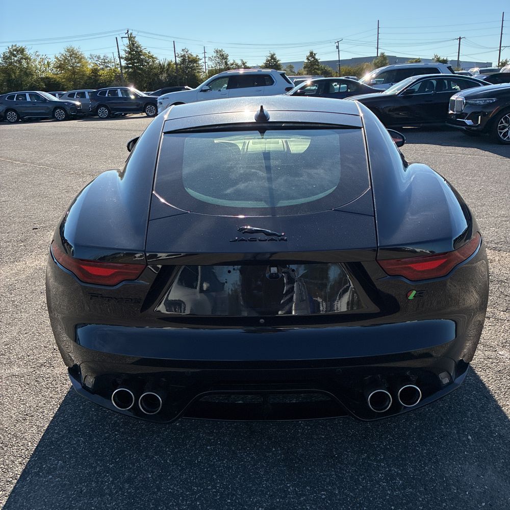 2021 Jaguar F-Type R