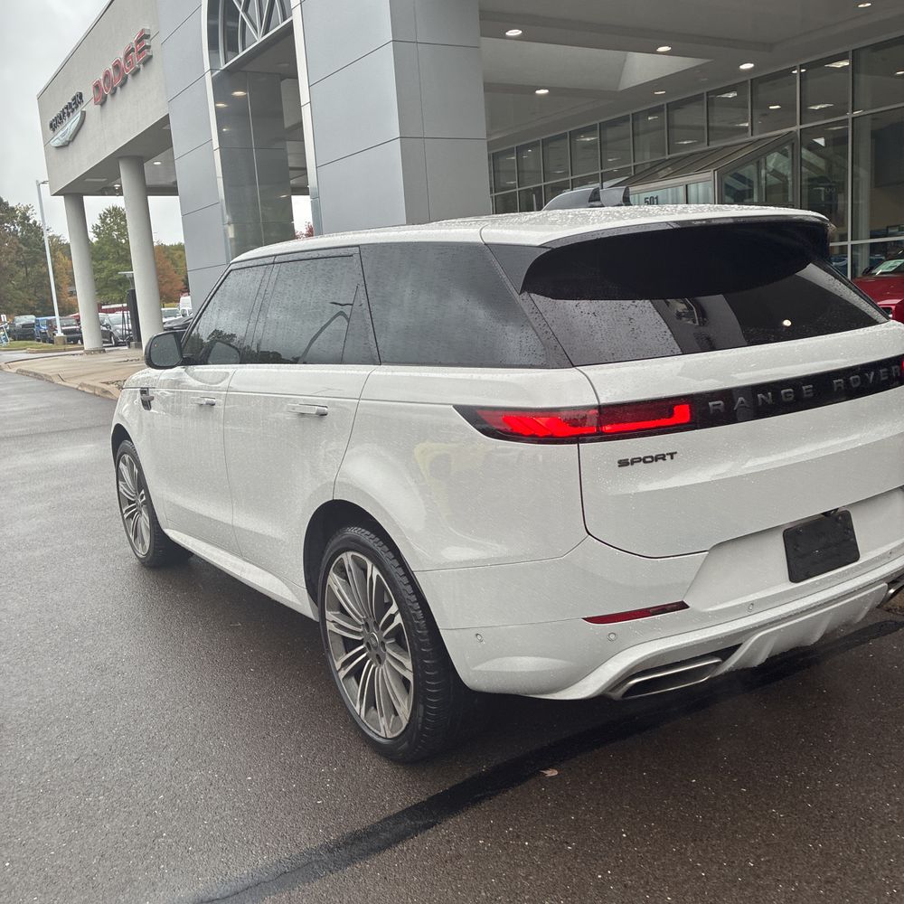 2024 Land Rover Range Rover Sport Dynamic SE P400