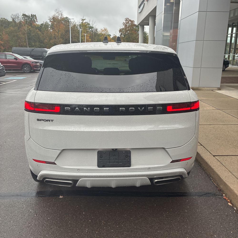 2024 Land Rover Range Rover Sport Dynamic SE P400