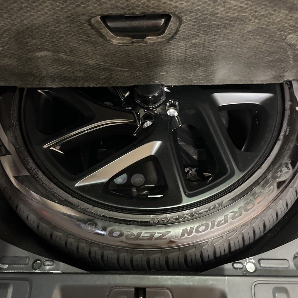 2023 Land Rover Range Rover Sport SE DYN