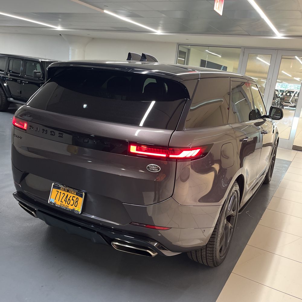 2023 Land Rover Range Rover Sport SE DYN
