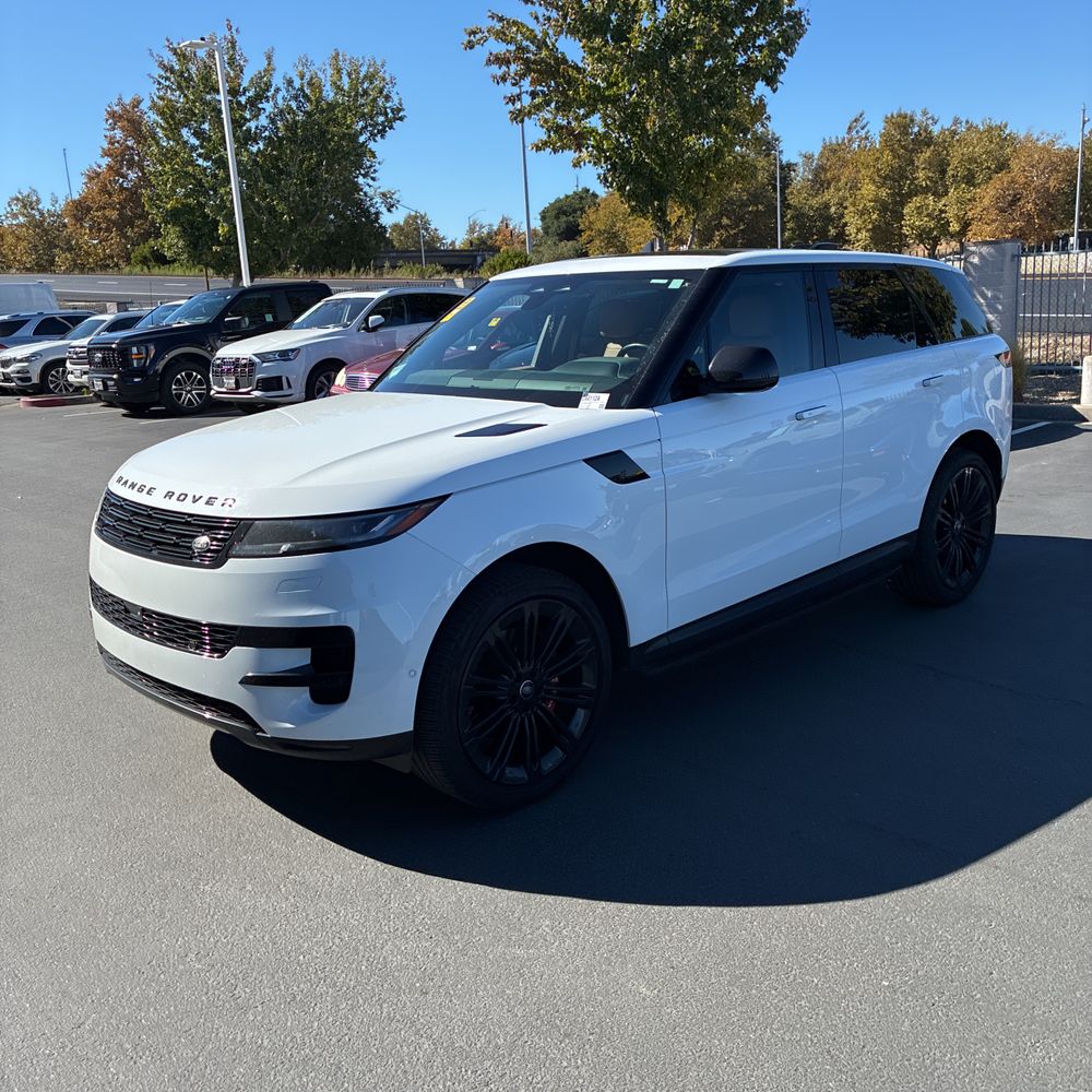 2024 Land Rover Range Rover Sport SE P360