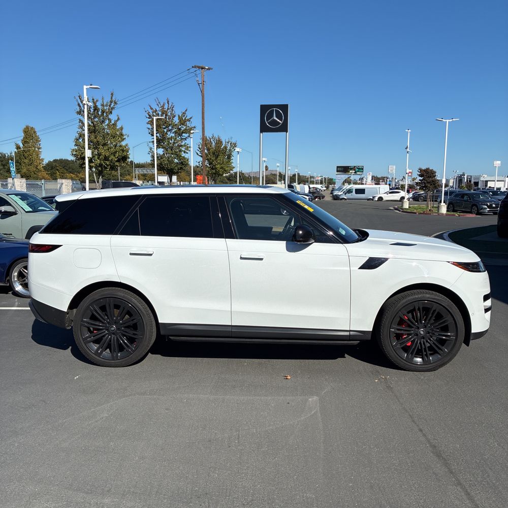 2024 Land Rover Range Rover Sport SE P360