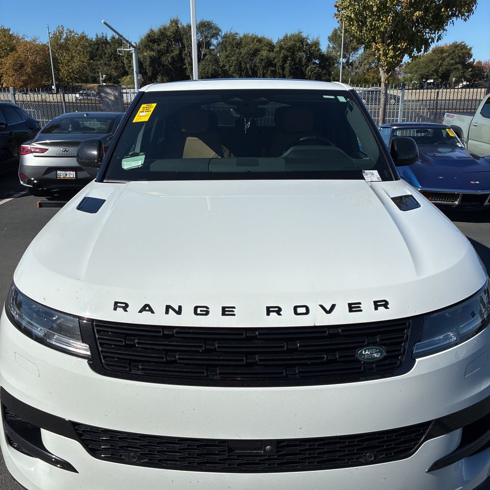 2024 Land Rover Range Rover Sport SE P360
