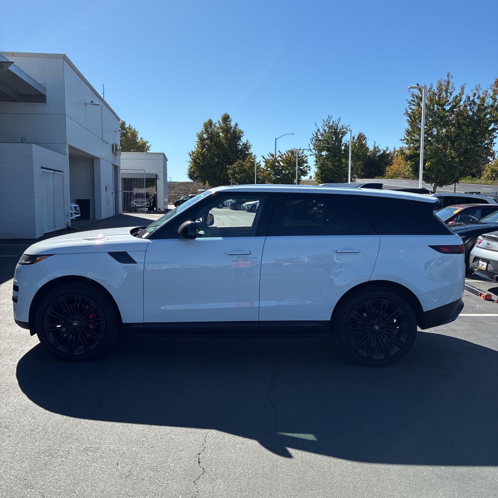 2024 Land Rover Range Rover Sport SE P360