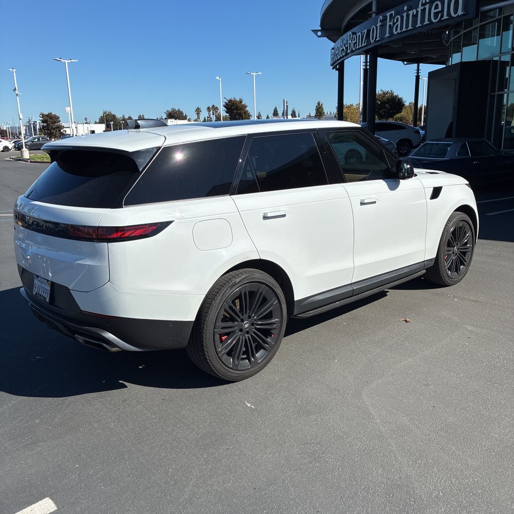 2024 Land Rover Range Rover Sport SE P360
