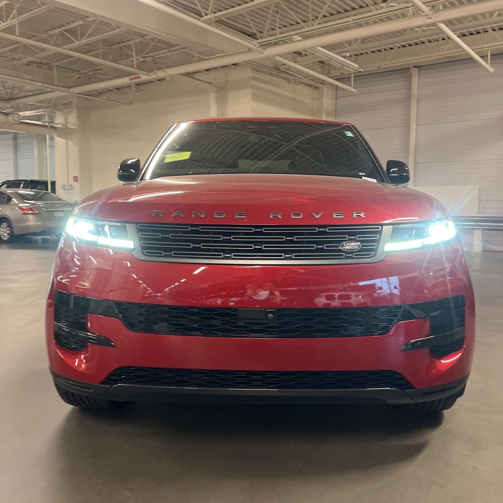 2024 Land Rover Range Rover Sport P360 SE