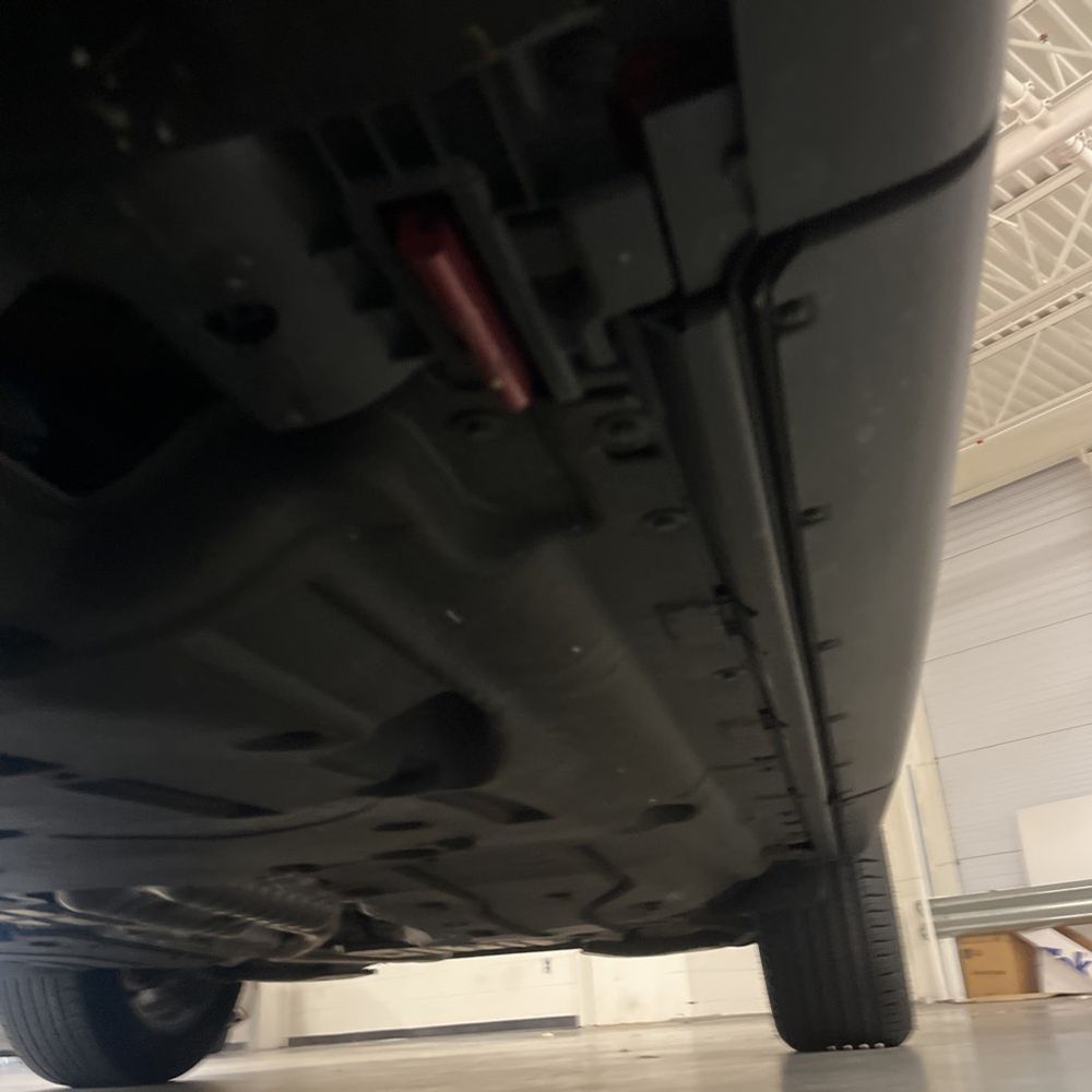 2024 Land Rover Range Rover Sport P360 SE