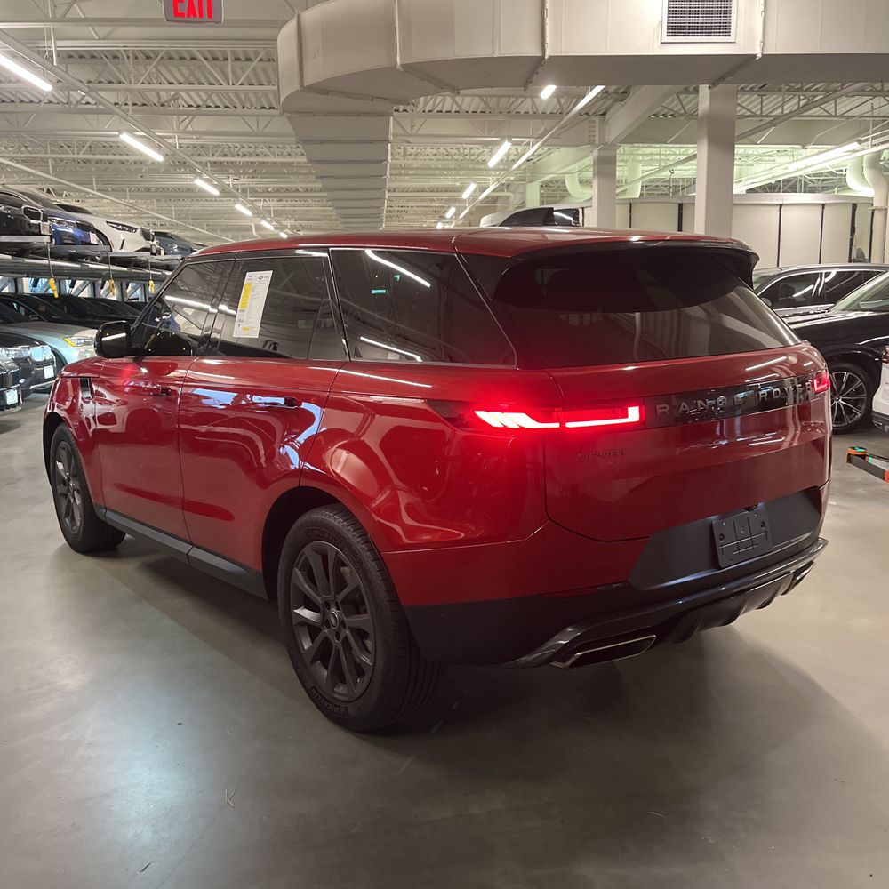 2024 Land Rover Range Rover Sport P360 SE