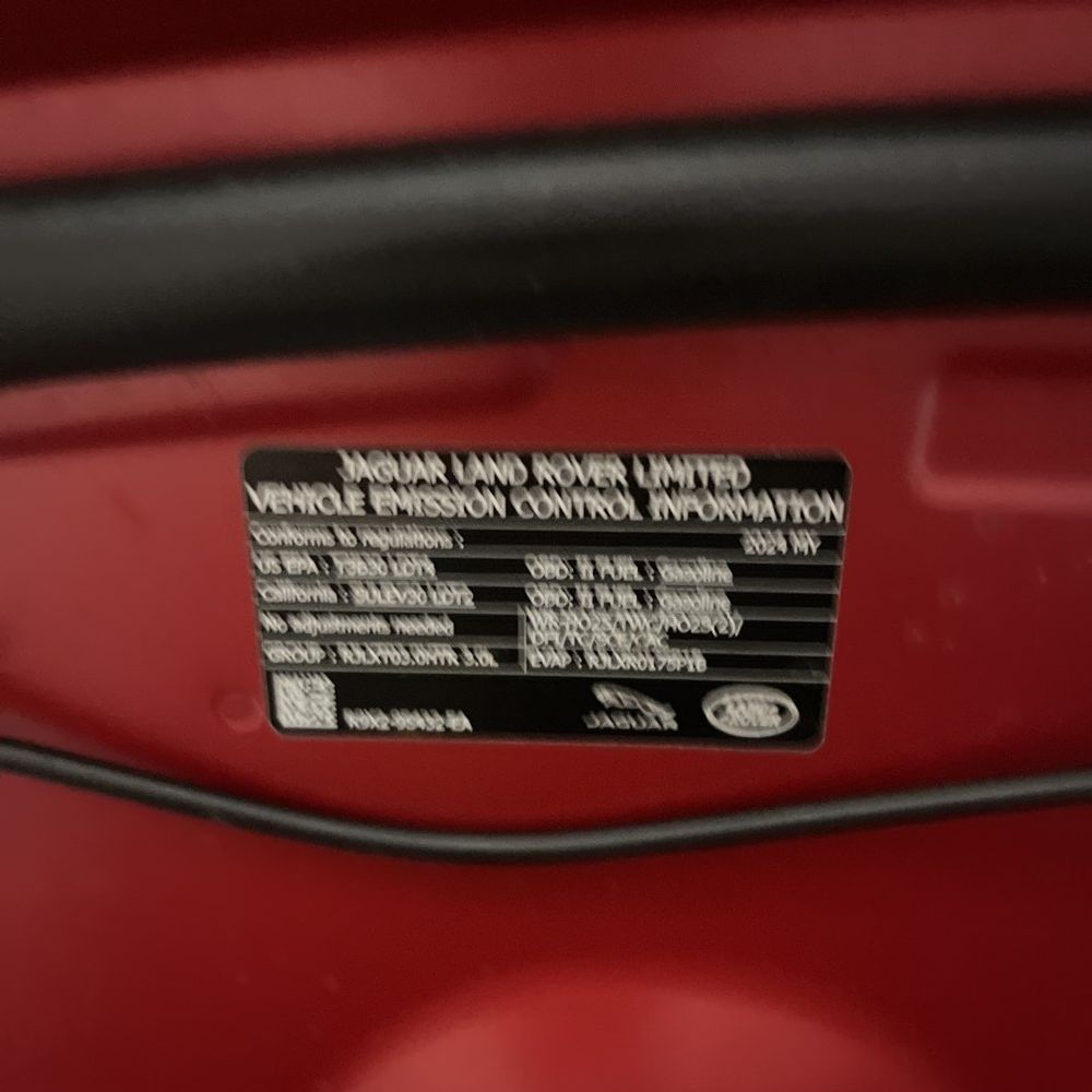 2024 Land Rover Range Rover Sport P360 SE