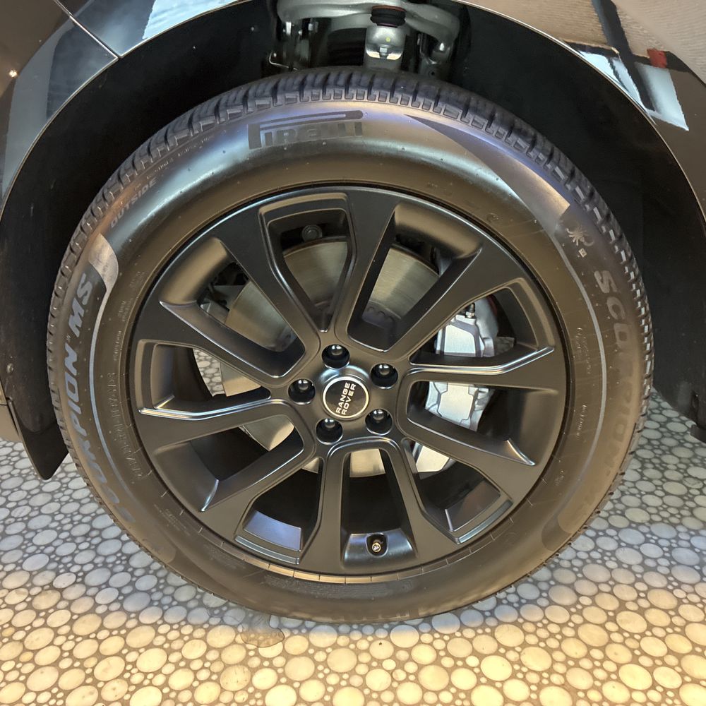 2025 Land Rover Range Rover Sport SE P360