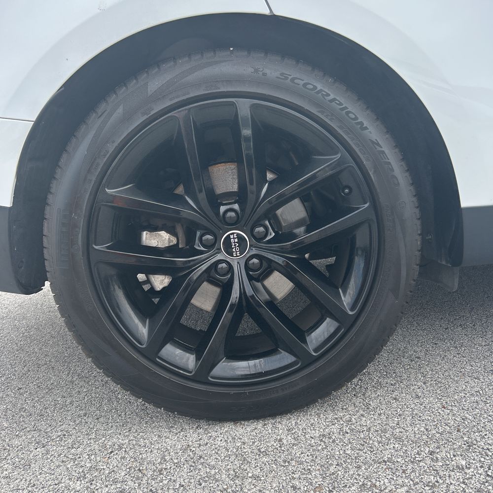 2023 Land Rover Range Rover Sport SE DYN