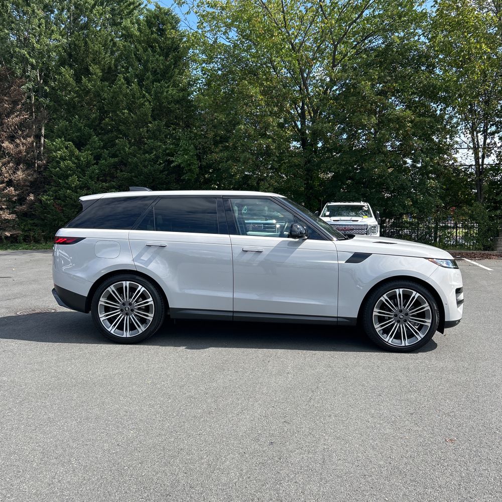 2023 Land Rover Range Rover Sport SE DYN