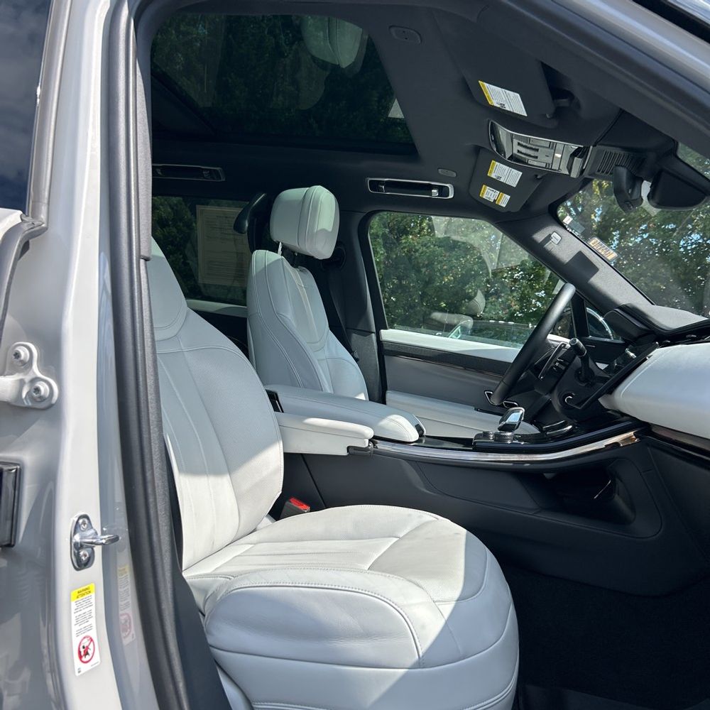 2023 Land Rover Range Rover Sport SE DYN
