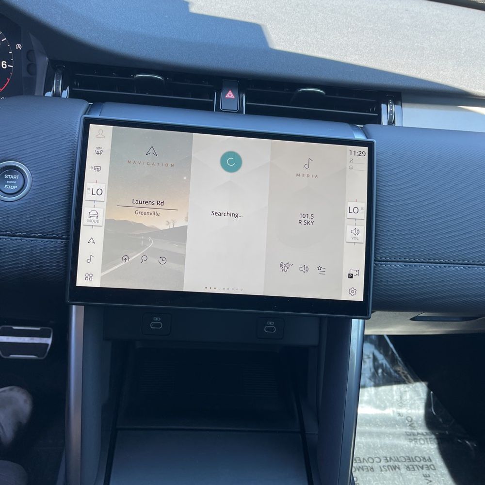 2025 Land Rover Discovery Sport SE Dynamic