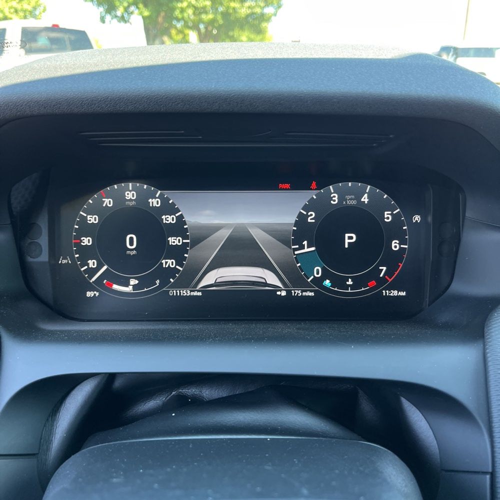 2025 Land Rover Discovery Sport SE Dynamic
