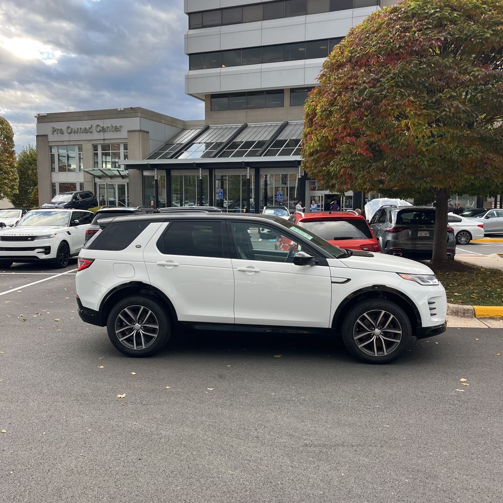 2025 Land Rover Discovery Sport P250 Dynamic SE