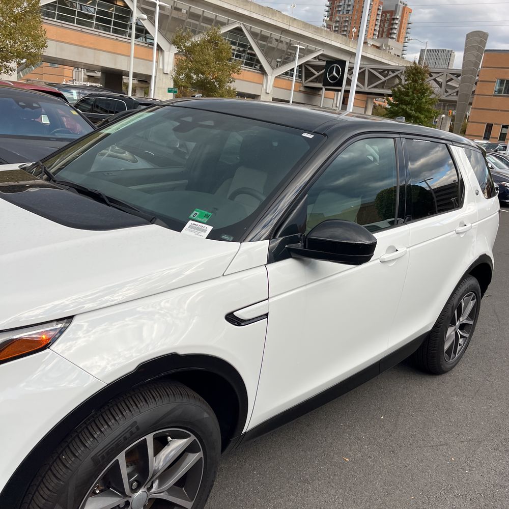 2025 Land Rover Discovery Sport P250 Dynamic SE