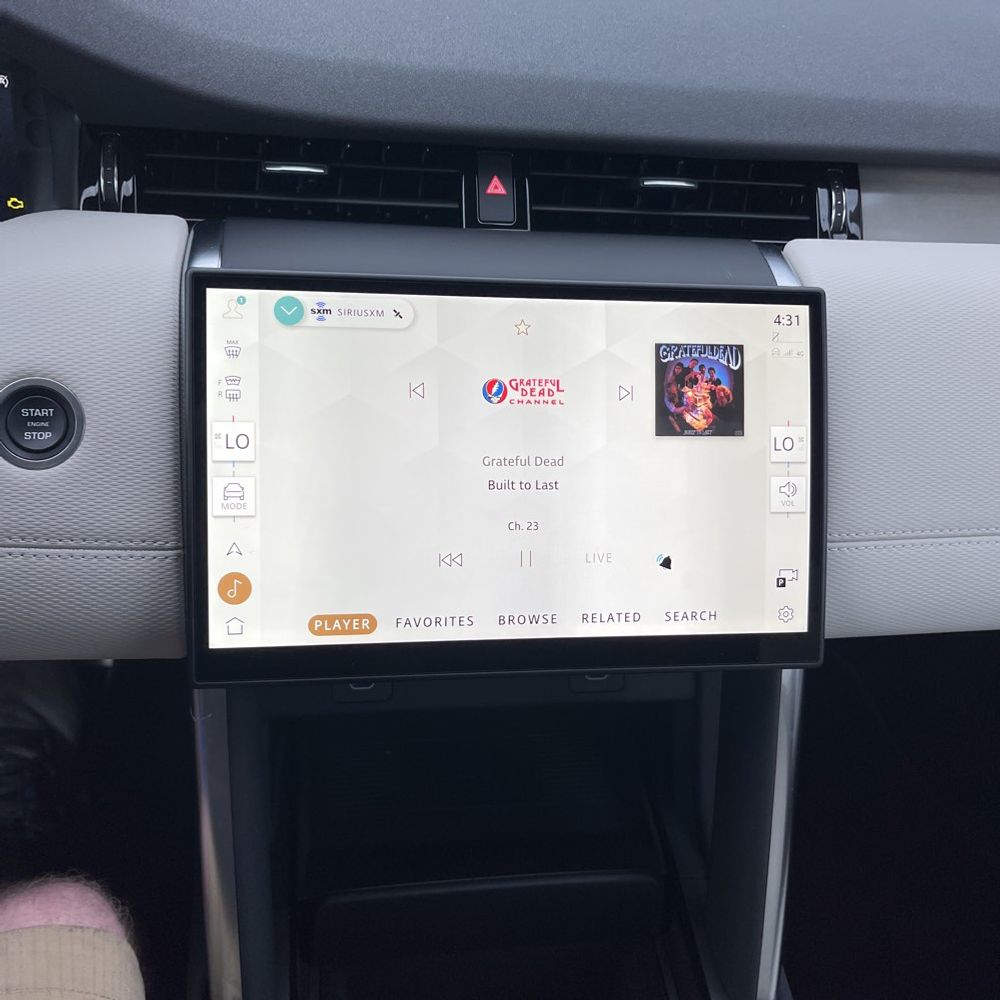 2025 Land Rover Discovery Sport P250 Dynamic SE