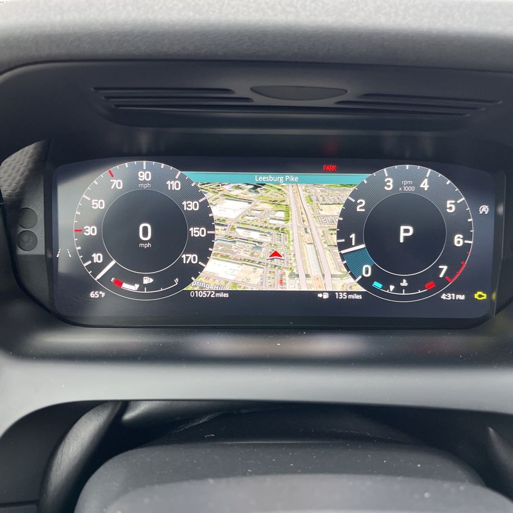 2025 Land Rover Discovery Sport P250 Dynamic SE