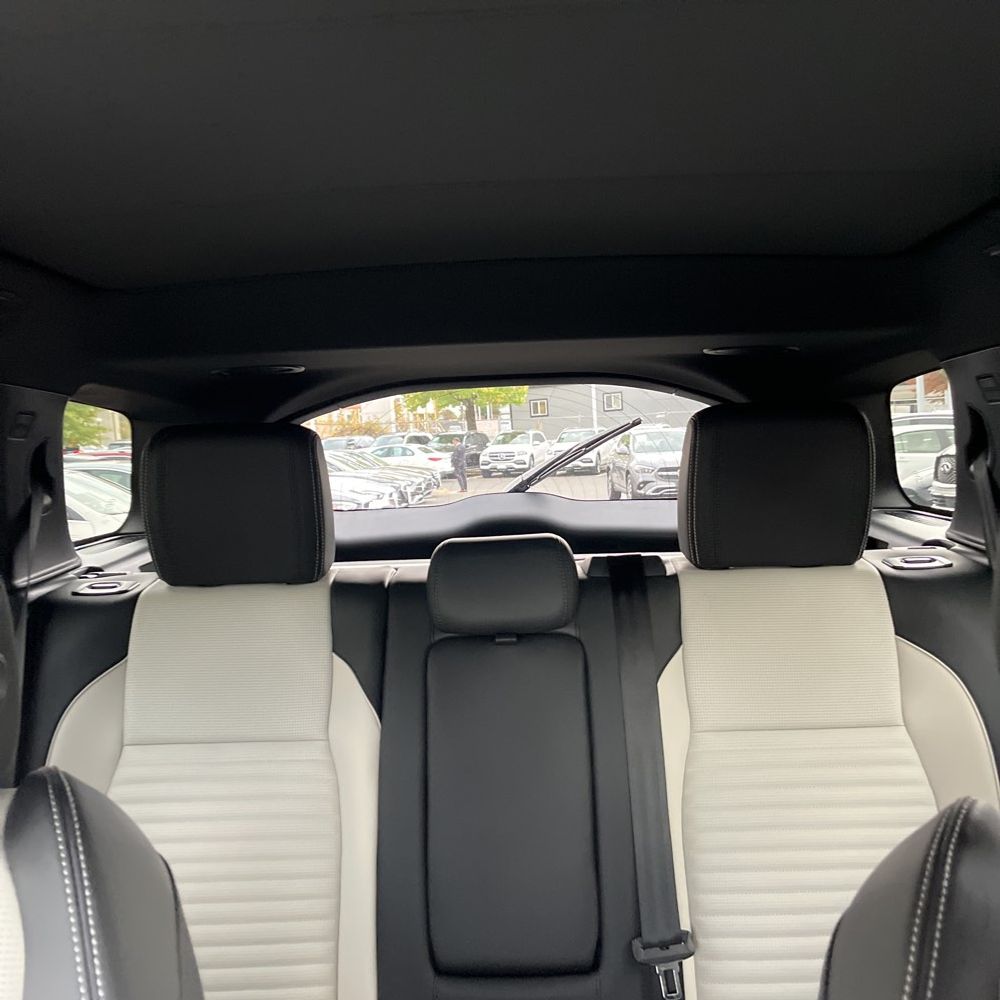 2025 Land Rover Discovery Sport P250 Dynamic SE