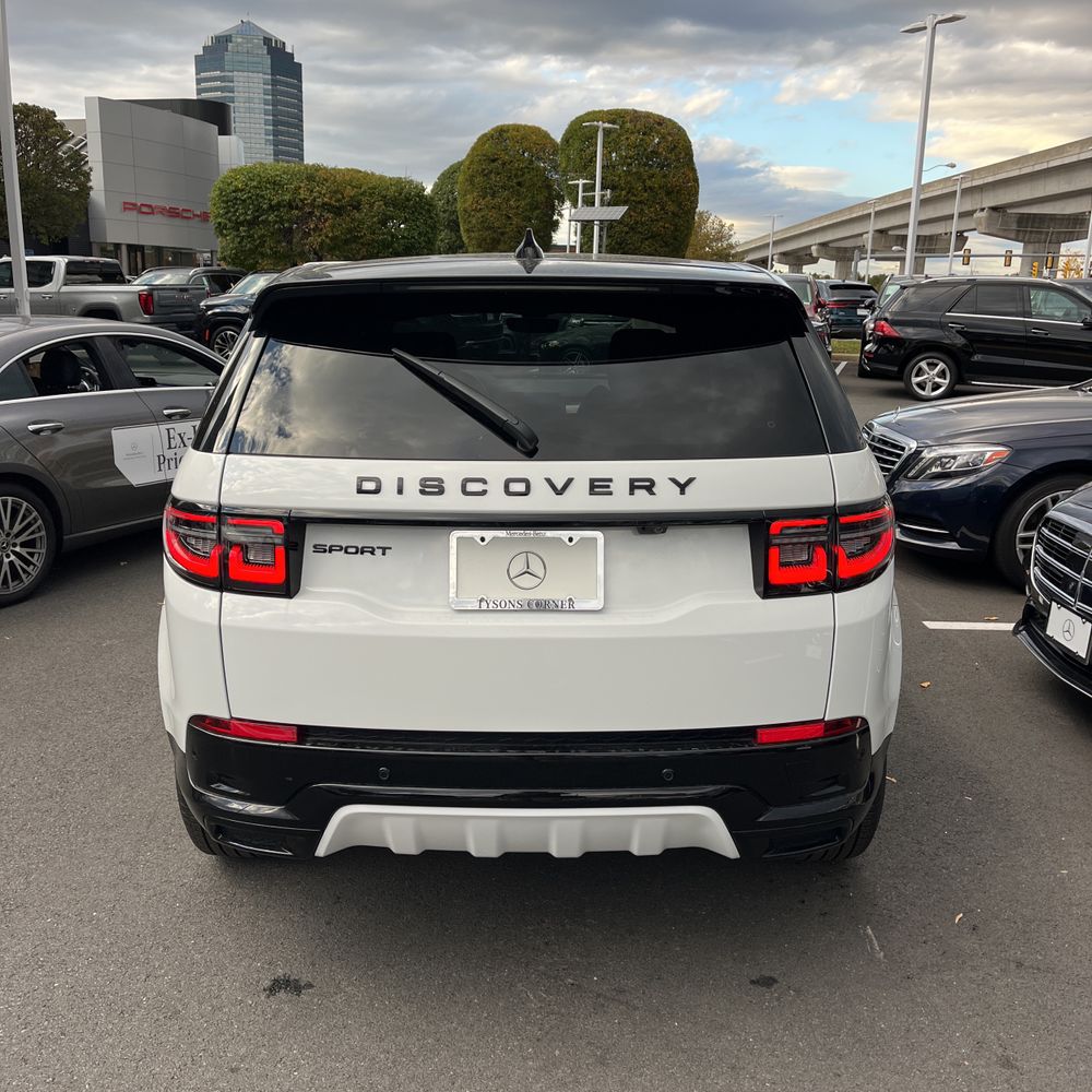 2025 Land Rover Discovery Sport P250 Dynamic SE
