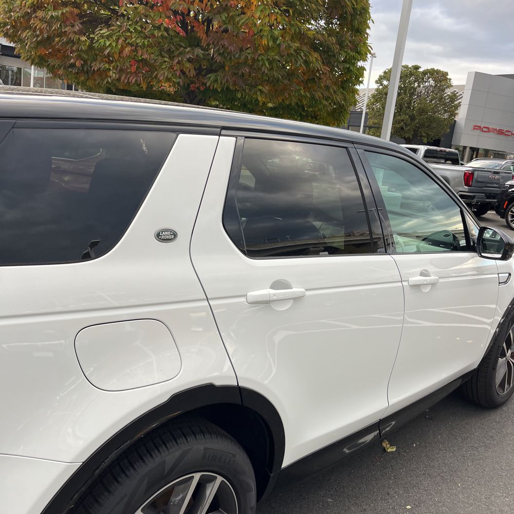 2025 Land Rover Discovery Sport P250 Dynamic SE